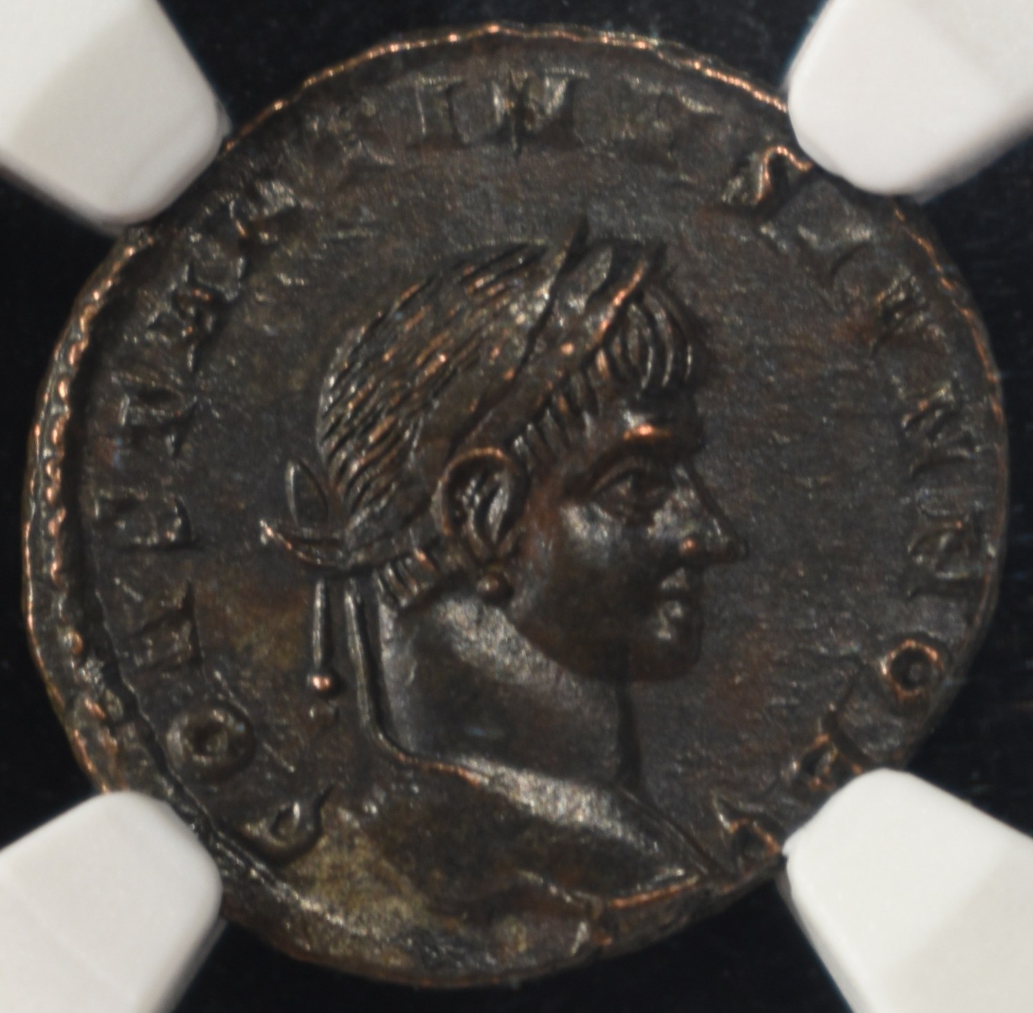 AD 337-340 CONSTANTINE II AE3 (BI NUMMUS) NGC AU