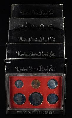 (6) 1981 PROOF SETS. TOP RATED AUCTION HOUSE ESTIMATE $60 - $80.