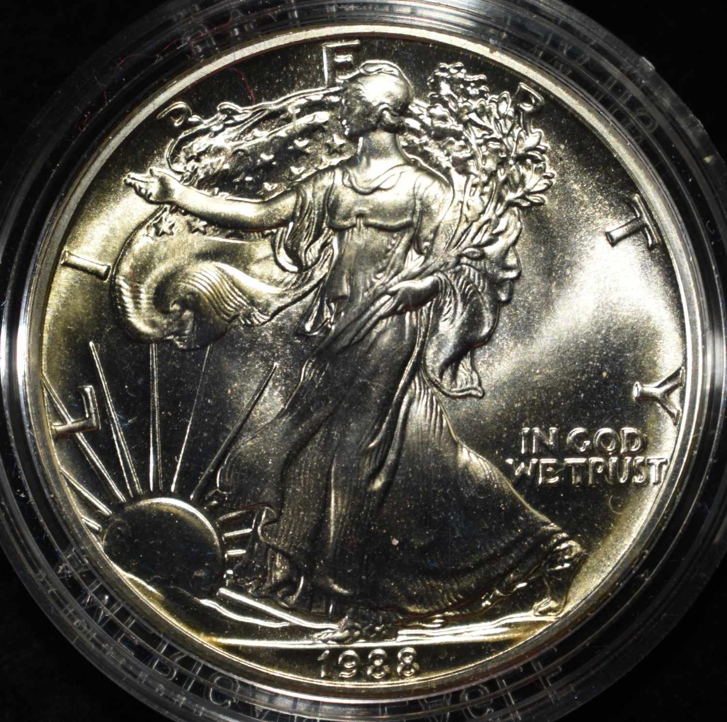 1988 AMERICAN SILVER EAGLE