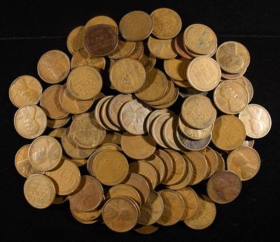 (93) WHEAT CENTS FROM THE 20'S. ESTIMATE $100 - $120.