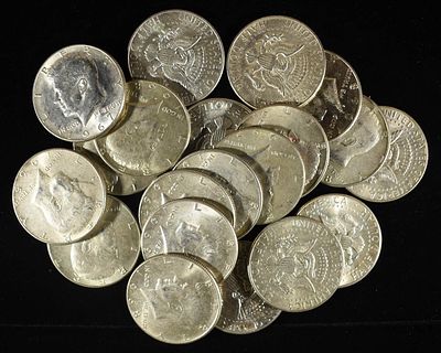 (20) 40% SILVER KENNEDY HALF DOLLARS. BID WITH SILVER CITY AUCTIONS ESTIMATE $340 - $390.