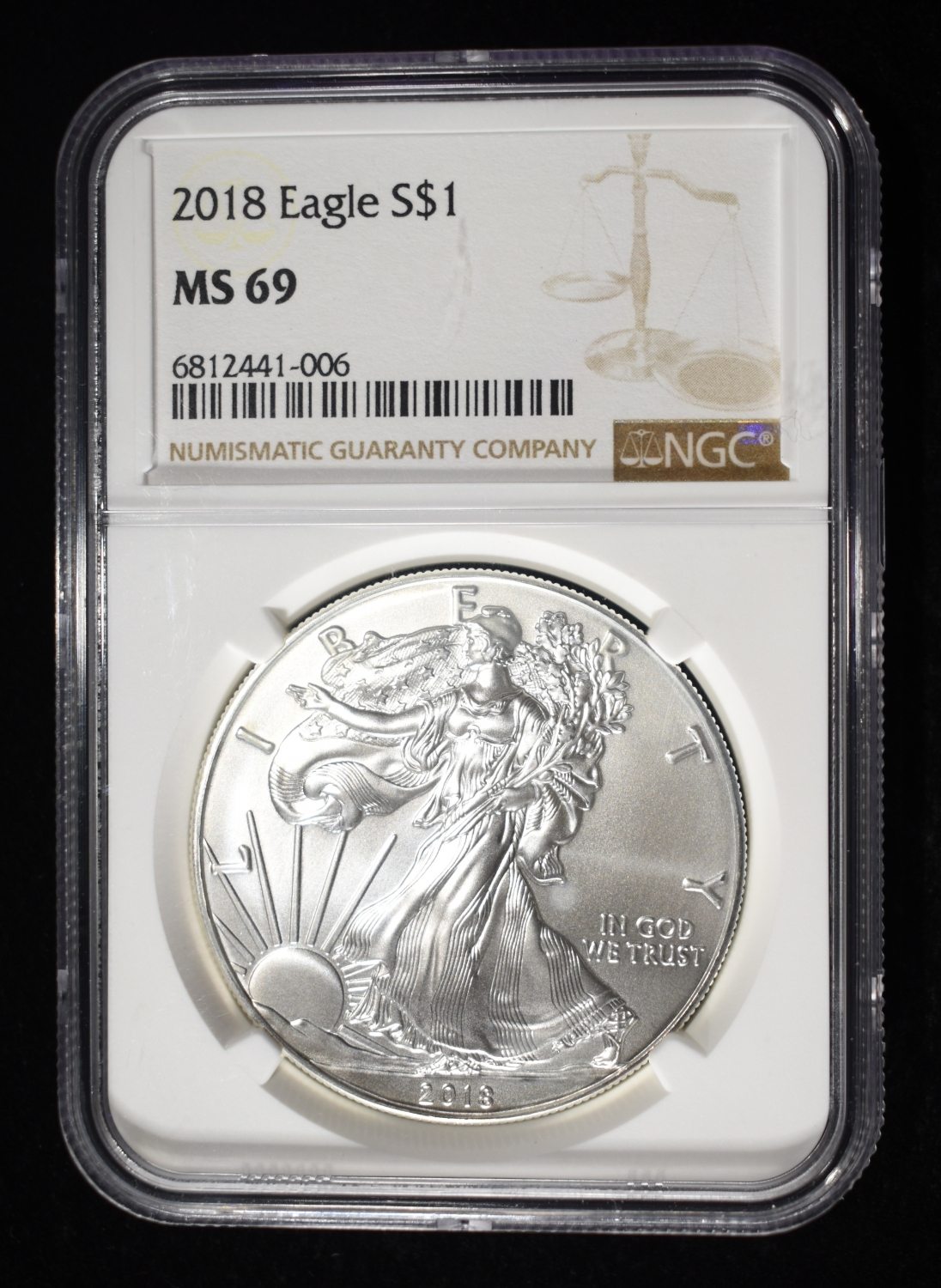 2018 AMERICAN SILVER EAGLE NGC MS69