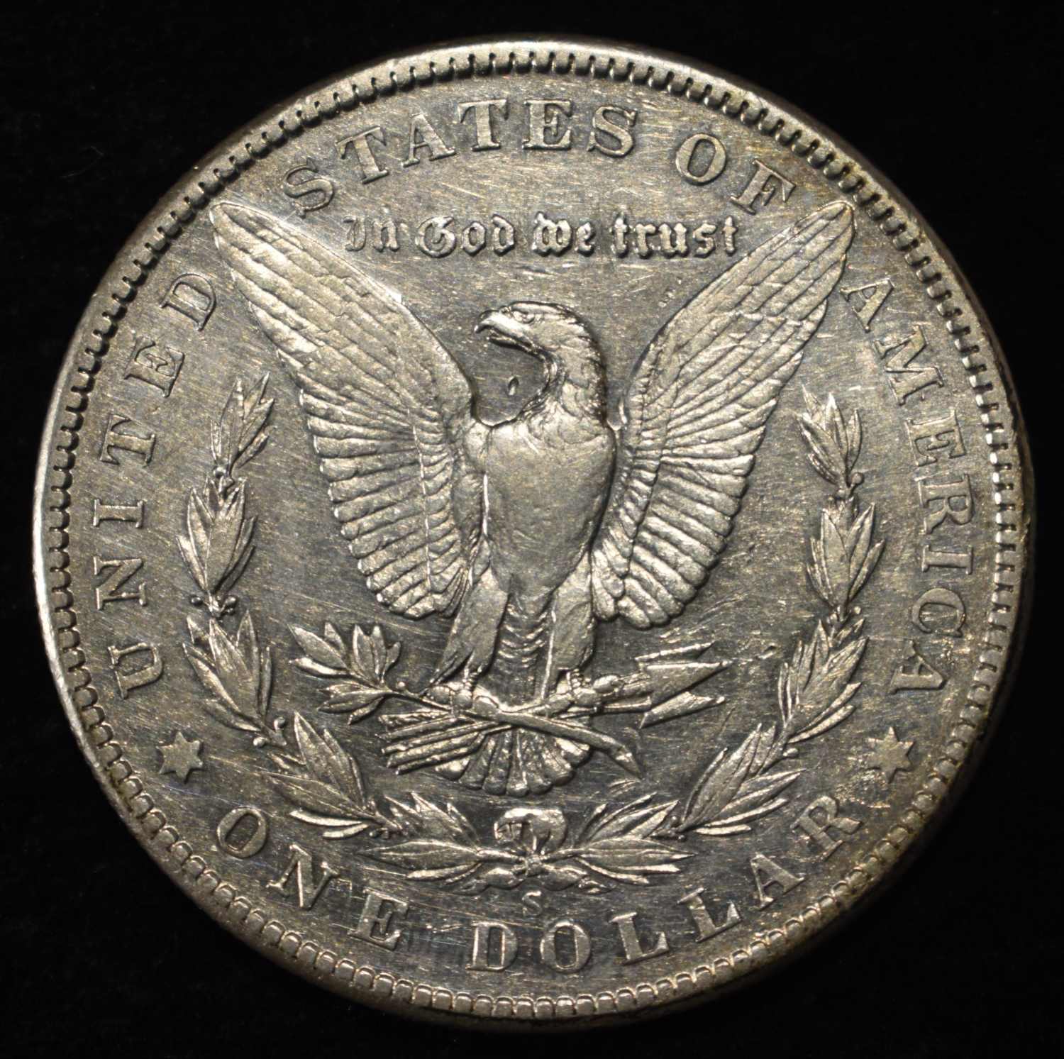 1904-S MORGAN DOLLAR AU
