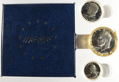 1976-S BICENTENNIAL SILVER PROOF SET. WEEKLY COIN & CURRENCY AUCTIONS ESTIMATE $100 - $150.