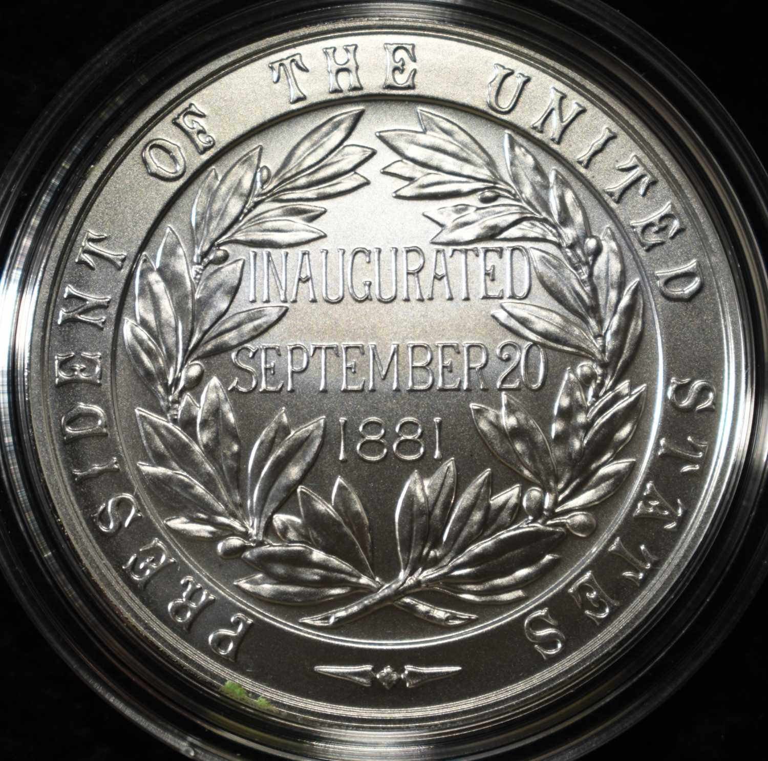PRESIDENTIAL .999 SILVER MEDAL