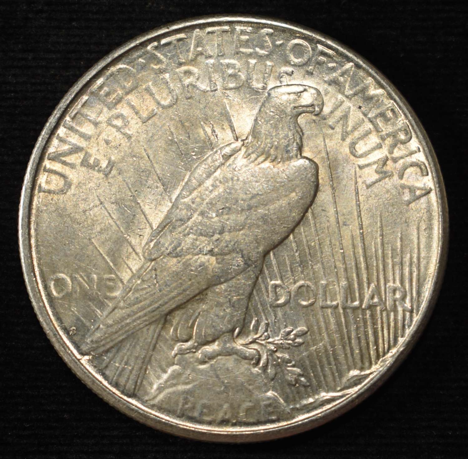 1923-S PEACE DOLLAR AU