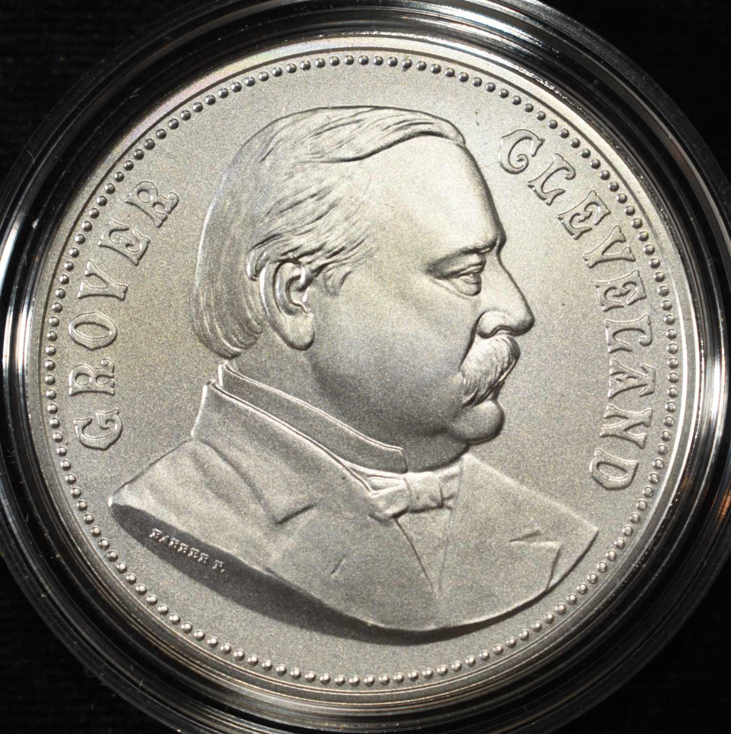 PRESIDENTIAL .999 SILVER MEDAL