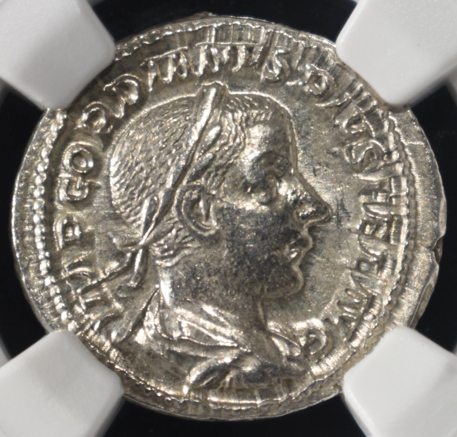 AD 238-244 GORDIAN III AR DENARIUS NGC CH XF