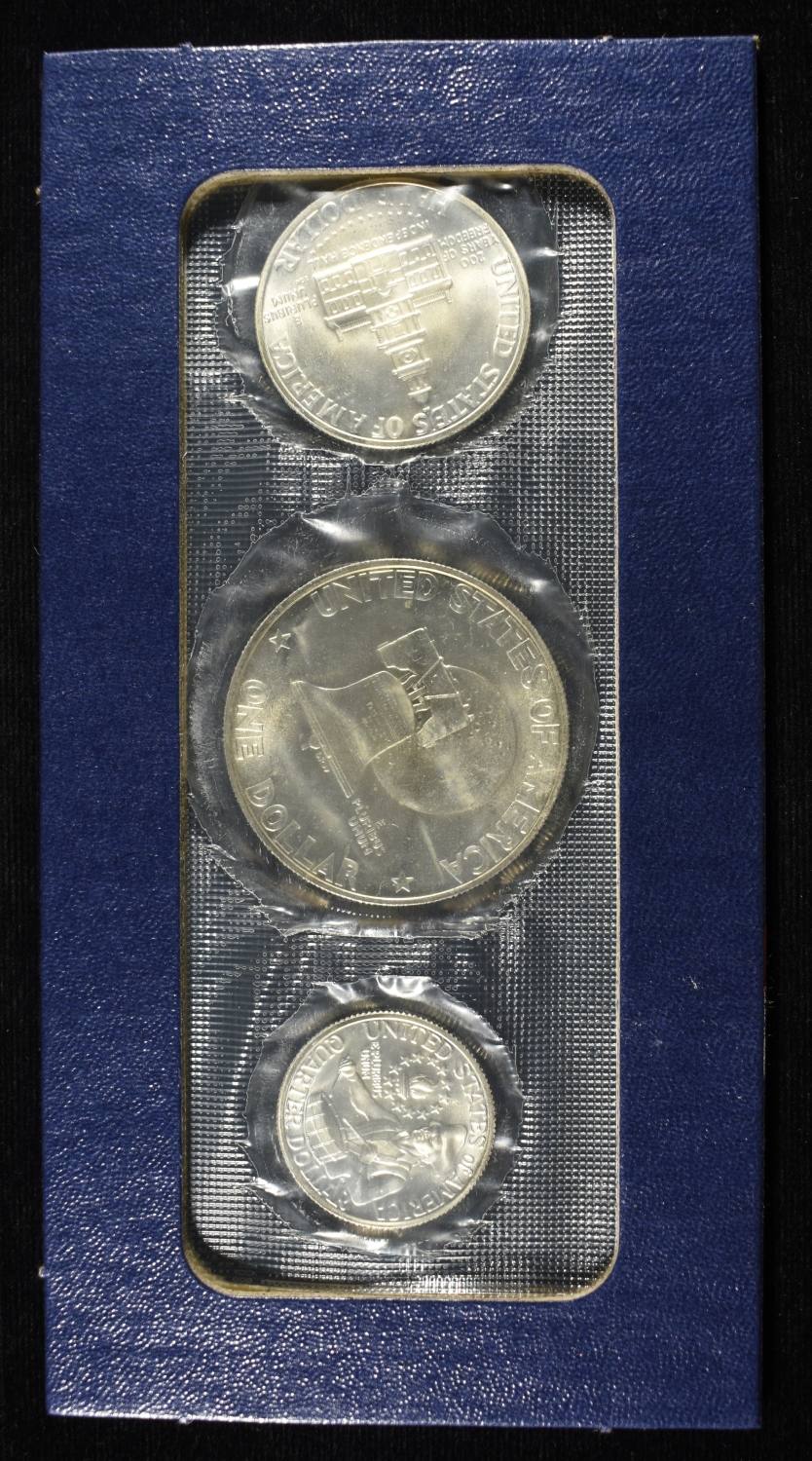 (2) 1976 SILVER MINT SET