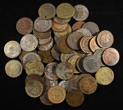 (50) INDIAN HEAD CENTS. WEEKLY COIN & CURRENCY AUCTIONS ESTIMATE $80 - $120.