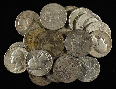 (20) 90% SILVER WASHINGTON QUARTERS. TOP RATED AUCTION HOUSE ESTIMATE $200 - $250.
