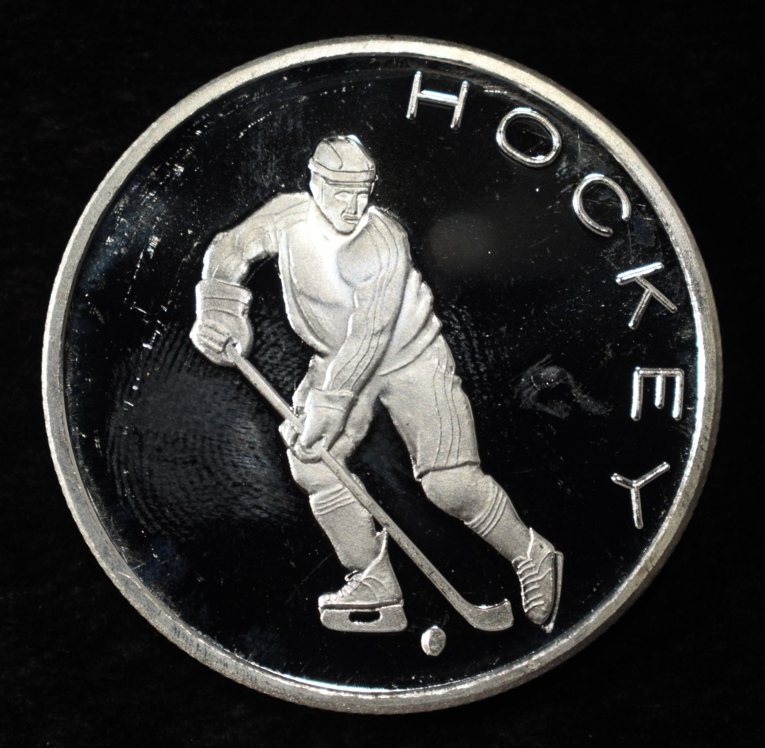 HOCKEY 1 OZ .999 SILVER ROUND