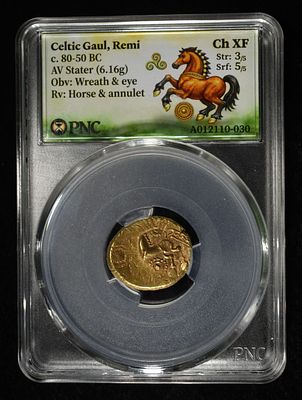 c.80-50 BC GOLD AV STATER PNC CH XF. OBV: WREATH & EYE, RV:HORSE & ANNULET, CELTIC GAUL, REMI 