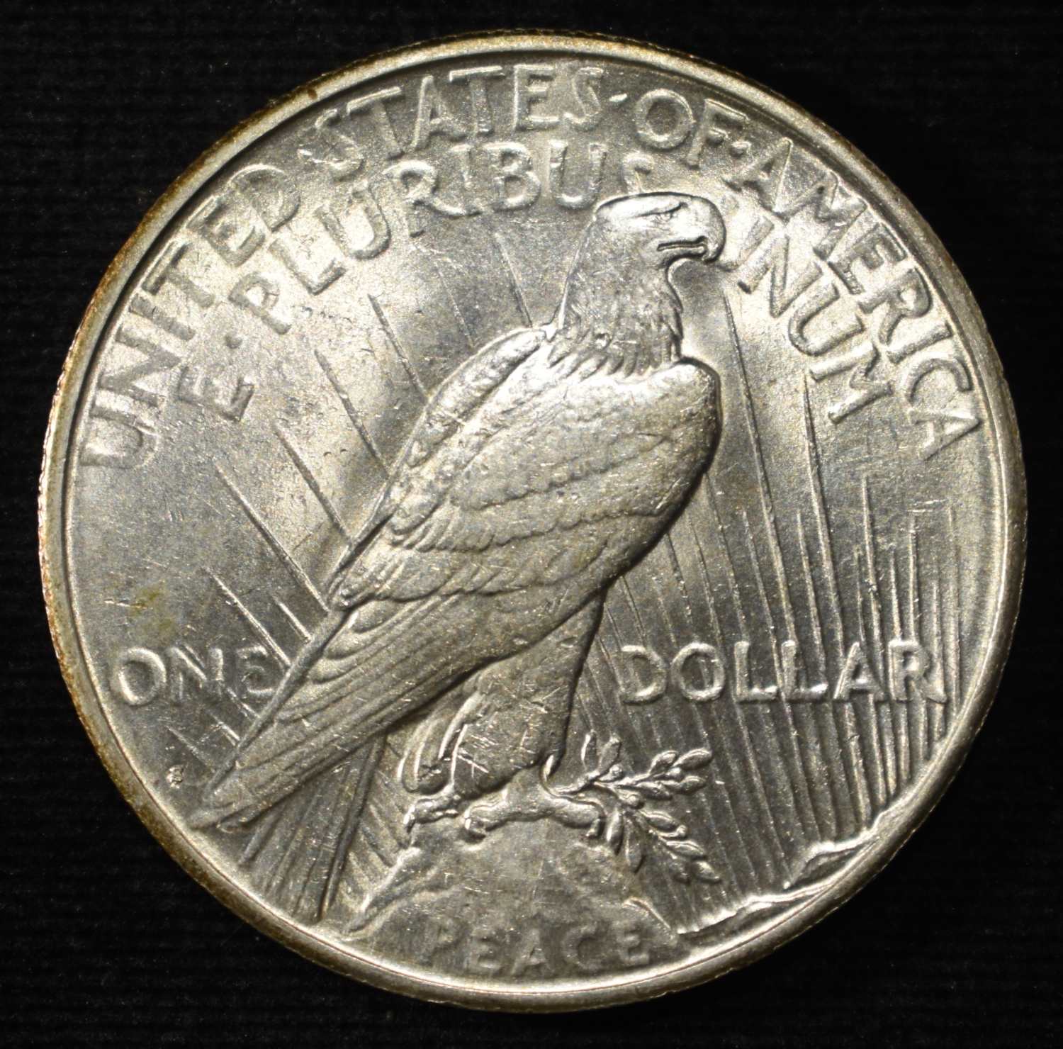 1922-S PEACE DOLLAR AU/BU