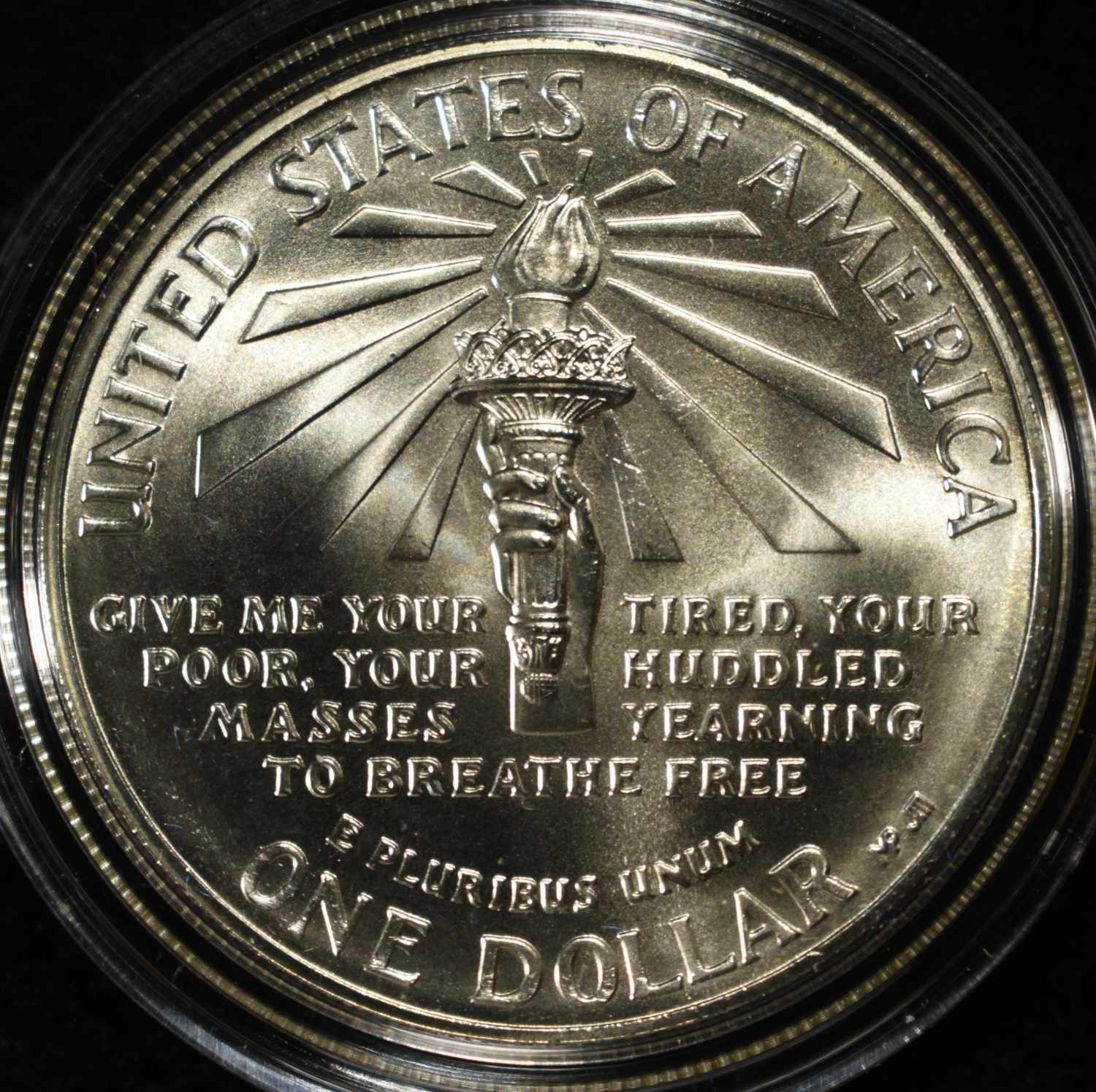 1986-P $1 COMMEM STATUE OF LIBERTY