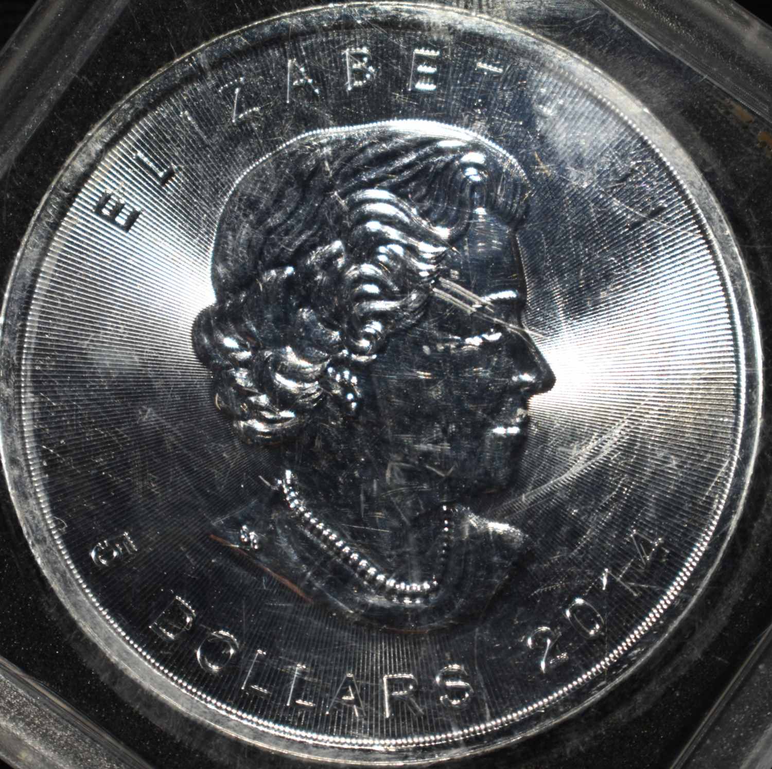 2014 MAPLE LEAF $5 1 OZ .999 SILVER ROUND