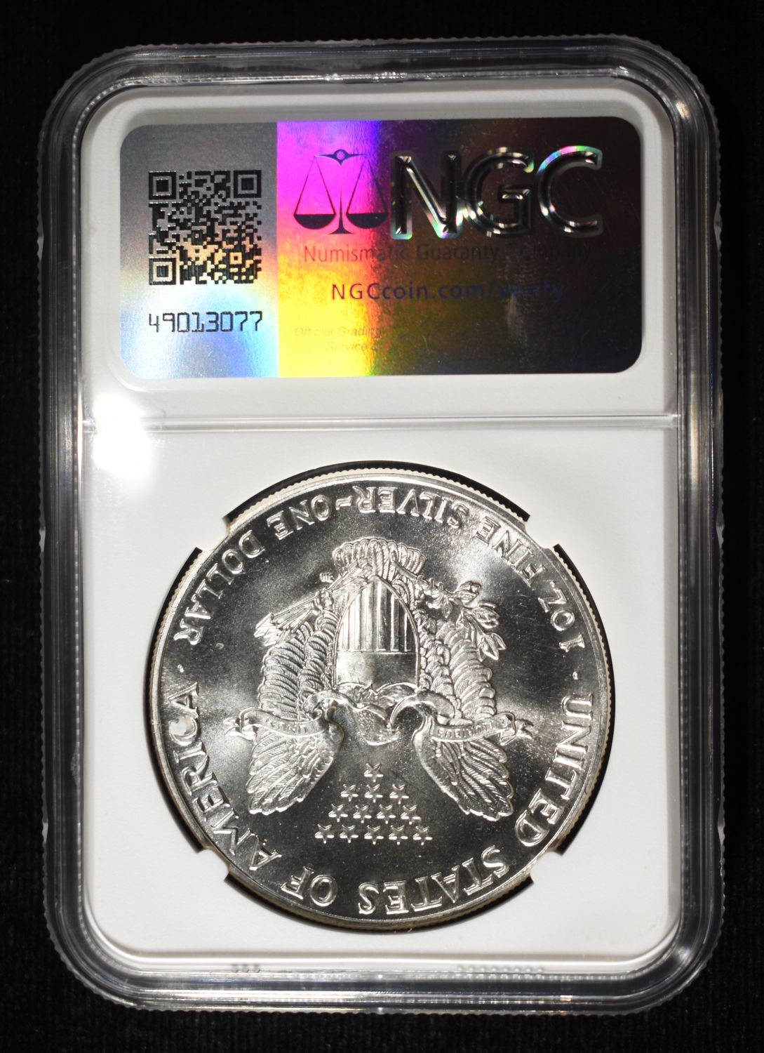 1988 AMERICAN SILVER EAGLE NGC MS69