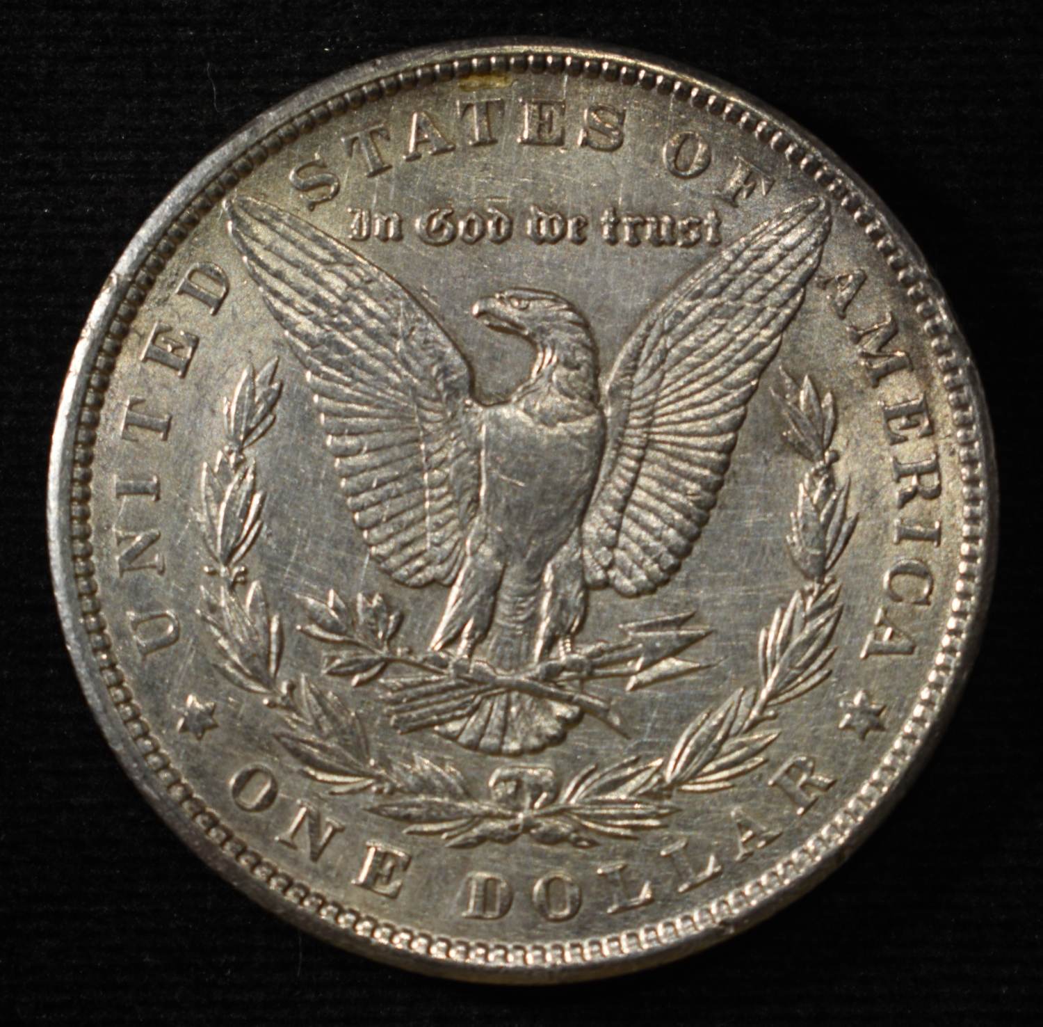 1900 MORGAN DOLLAR