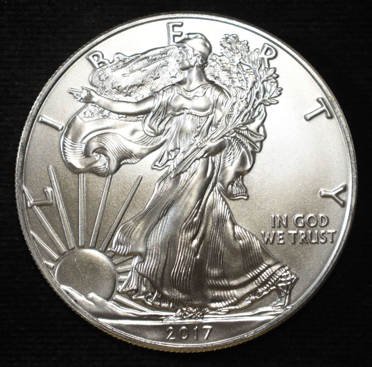 2017 AMERICAN SILVER EAGLE