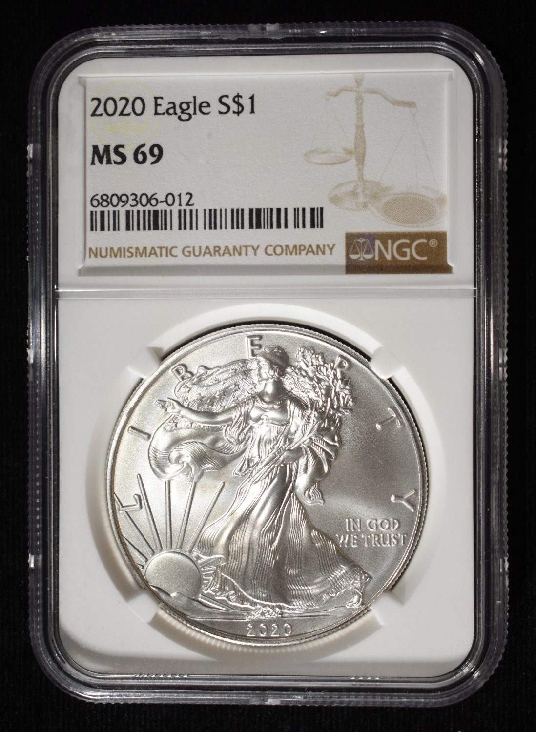 2020 AMERICAN SILVER EAGLE NGC MS69