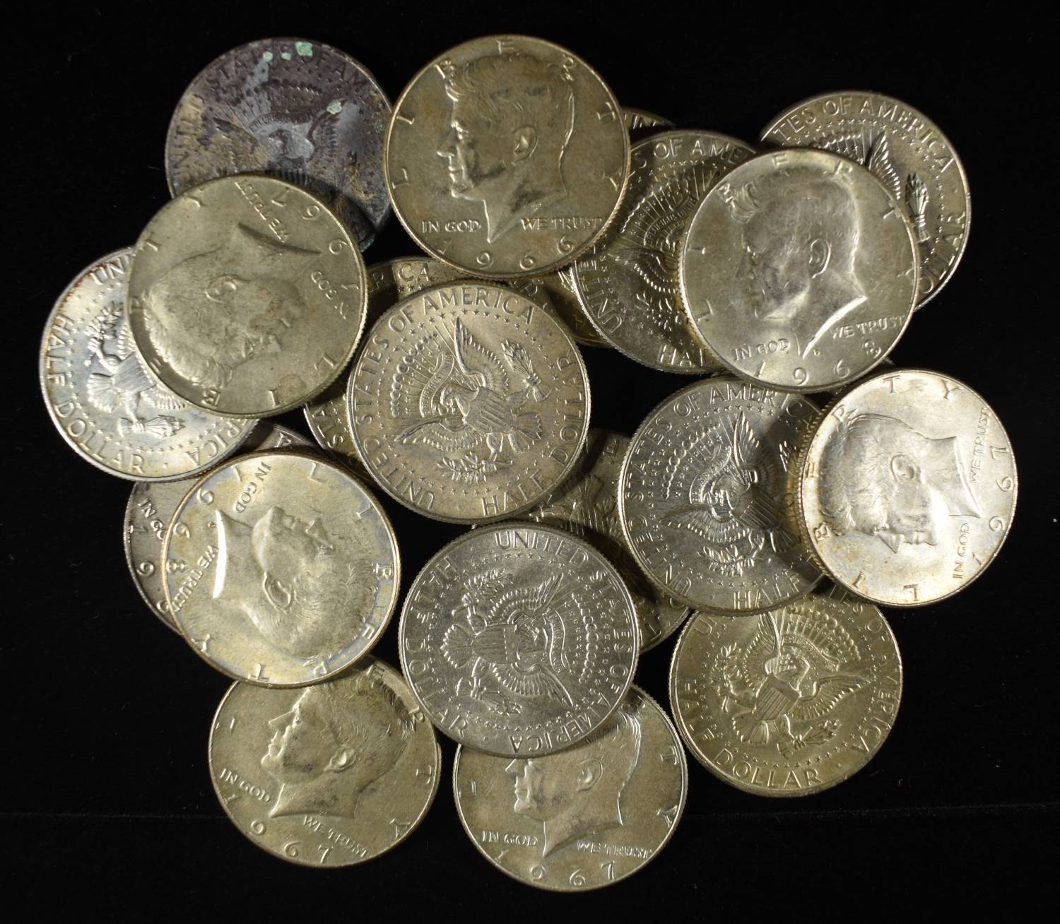 (20) KENNEDY HALF DOLLARS 40% SILVER