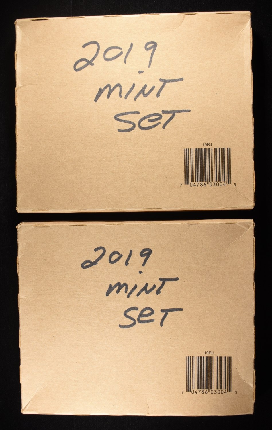 (2) 2019 MINT SETS
