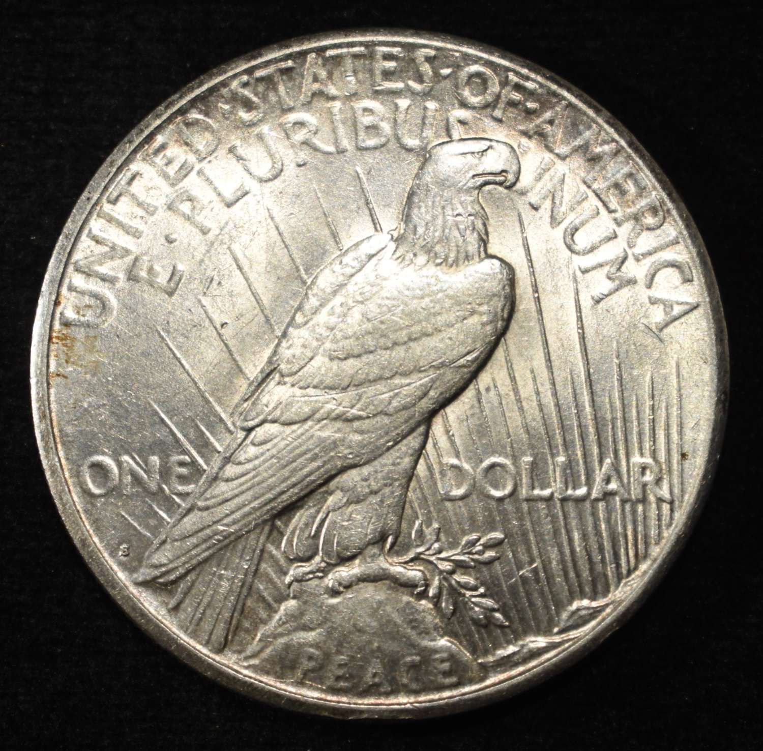 1924-S PEACE DOLLAR AU/BU