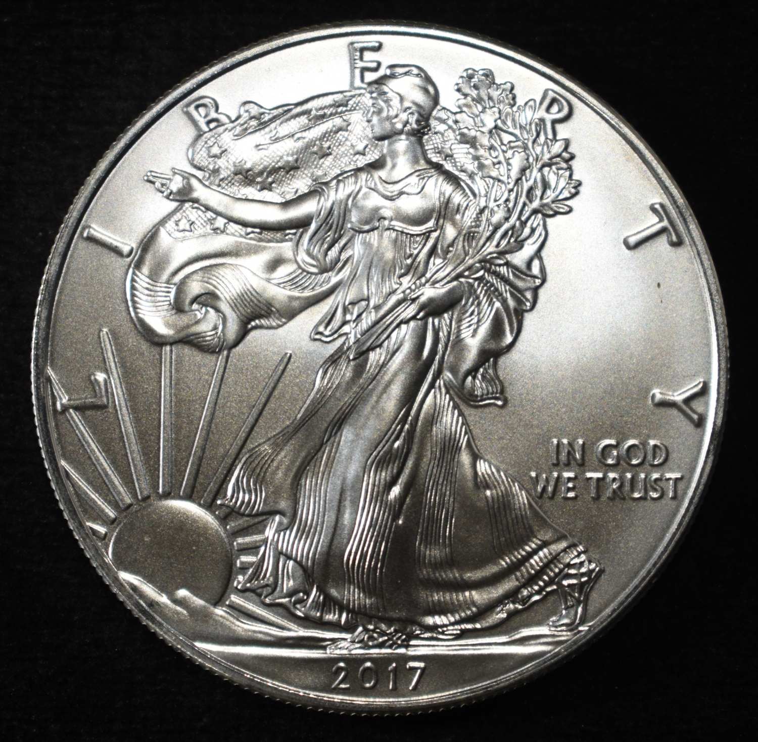 2017 AMERICAN SILVER EAGLE