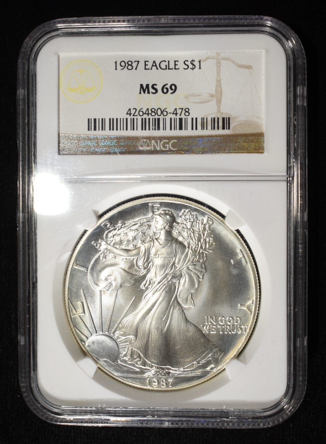 1987 AMERICAN SILVER EAGLE NGC MS 69