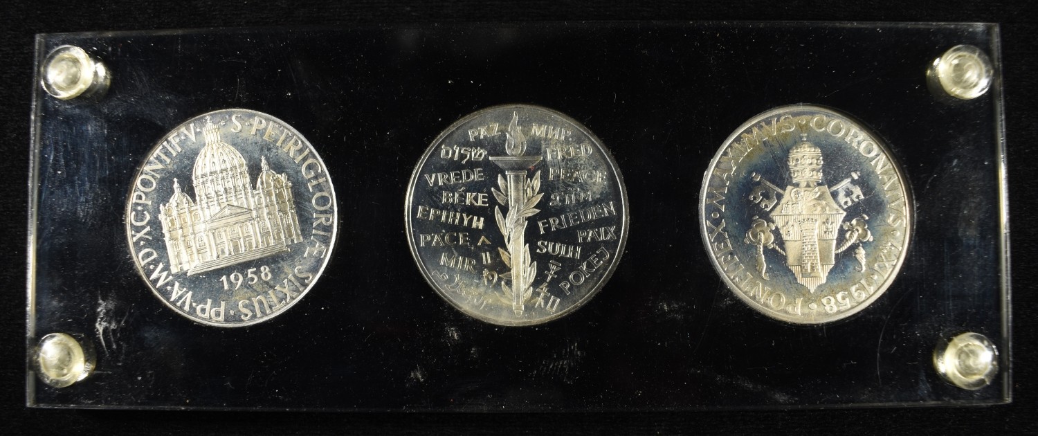 VATICAN MEMORIAL (2) 92.5% SILVER ROUNDS