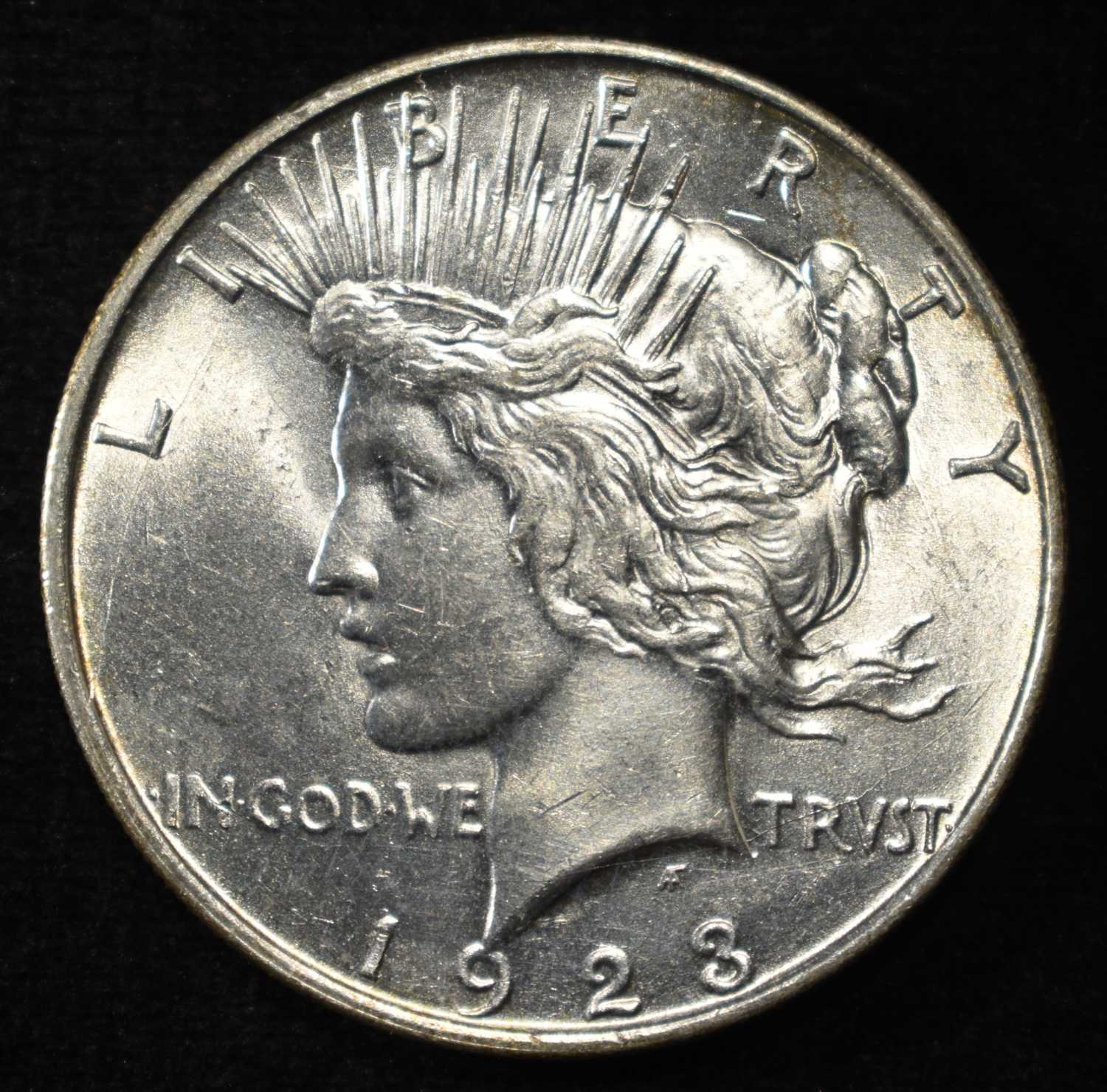 1923-D PEACE DOLLAR BU