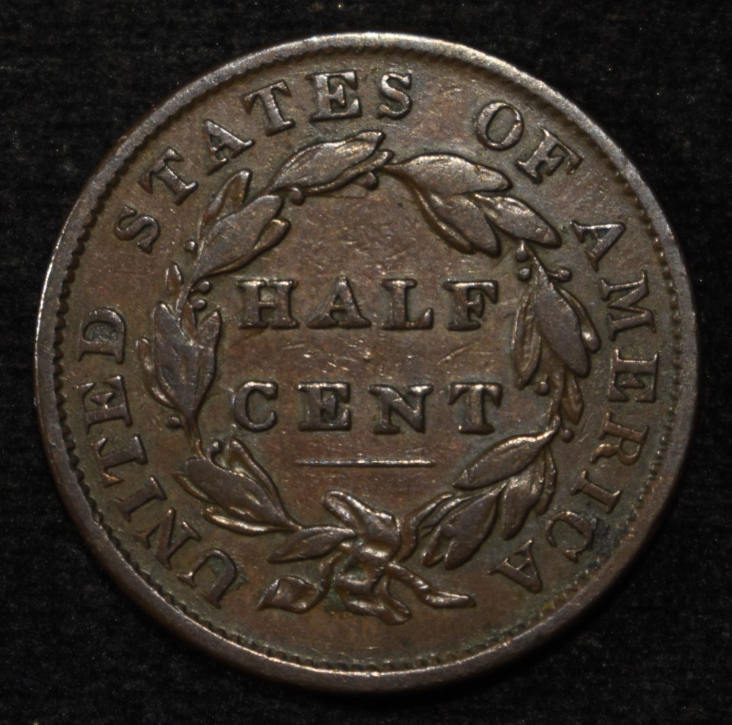 1833 HALF CENT VF/XF