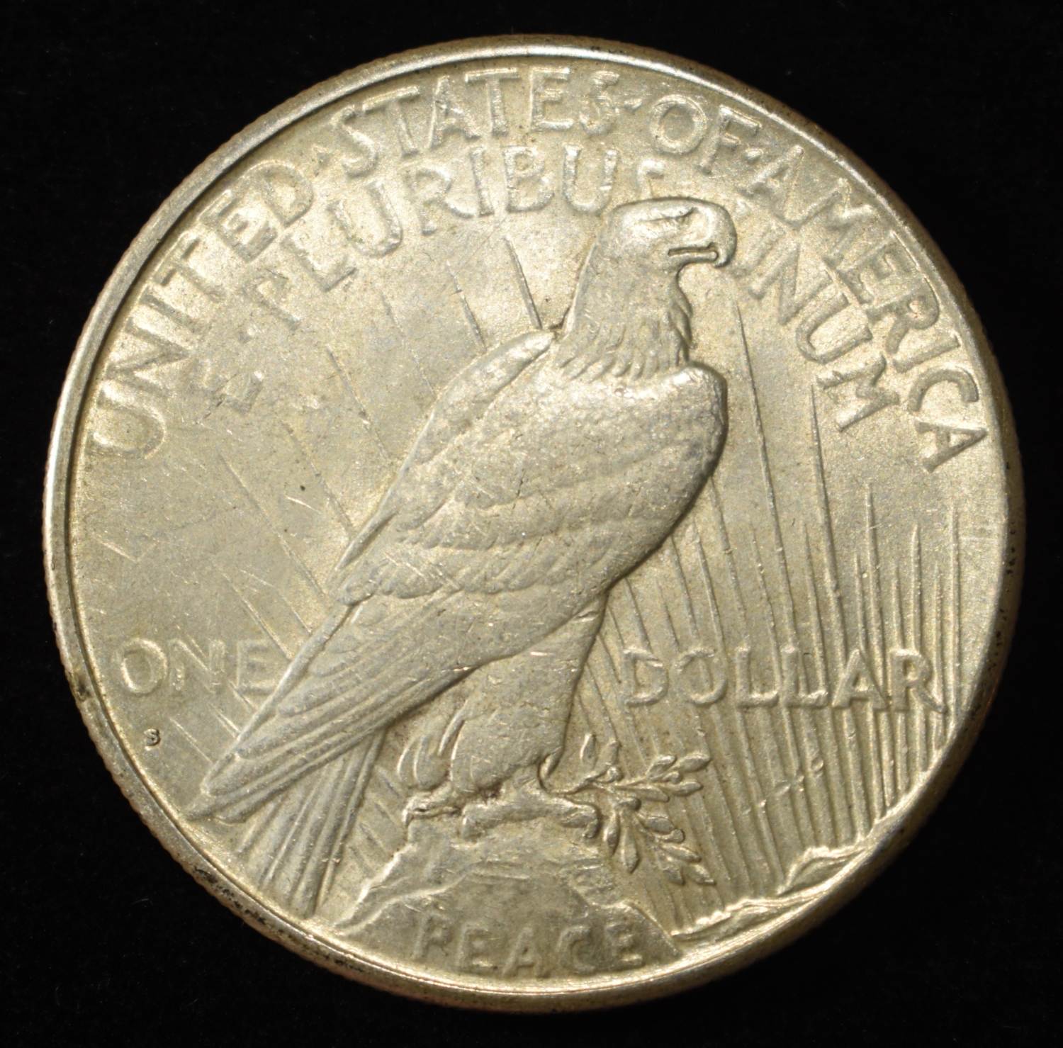 1928-S PEACE DOLLAR AU