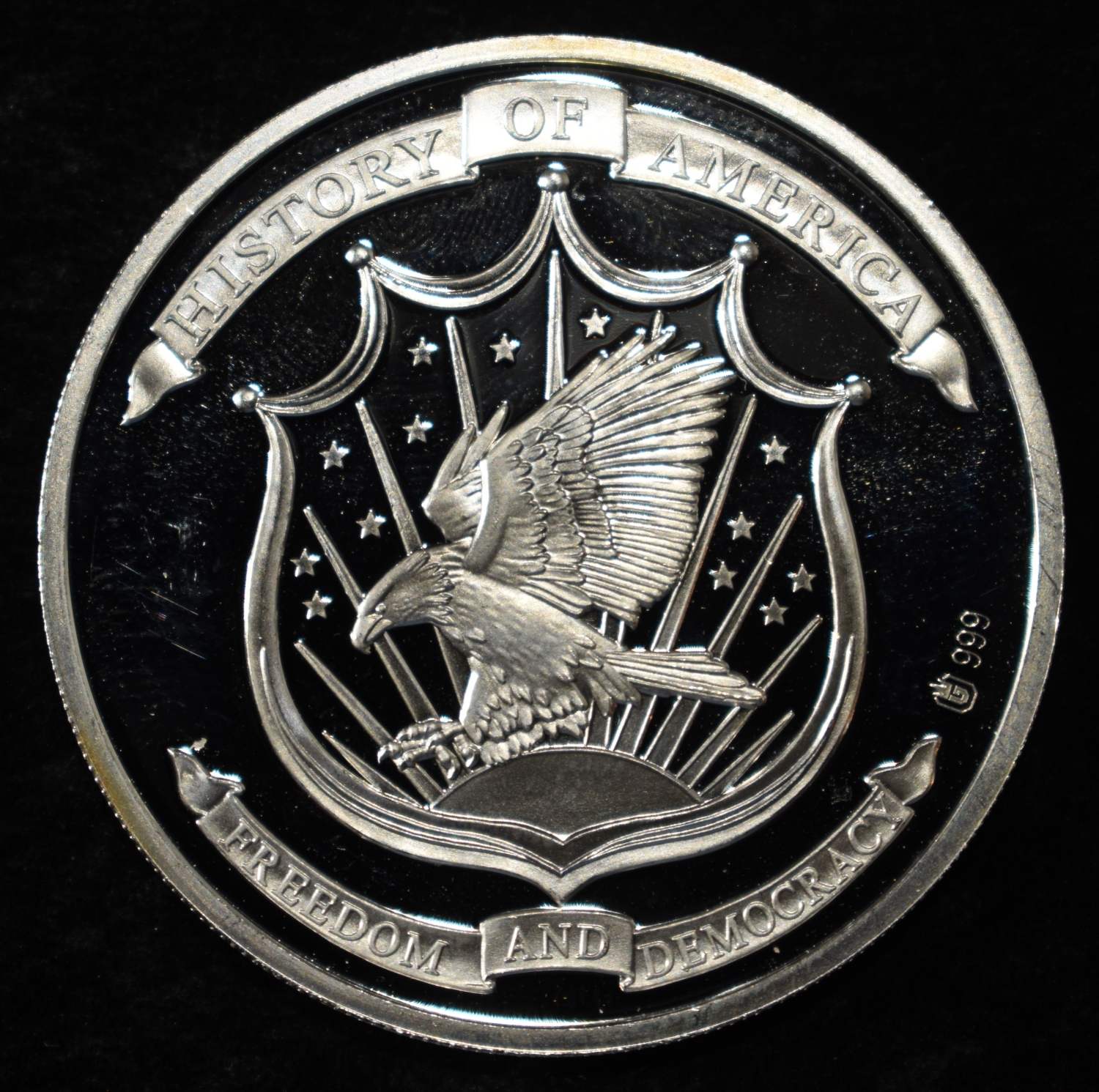 BILL OF RIGHTS APPROX 0.8 OZ .999 SILVER