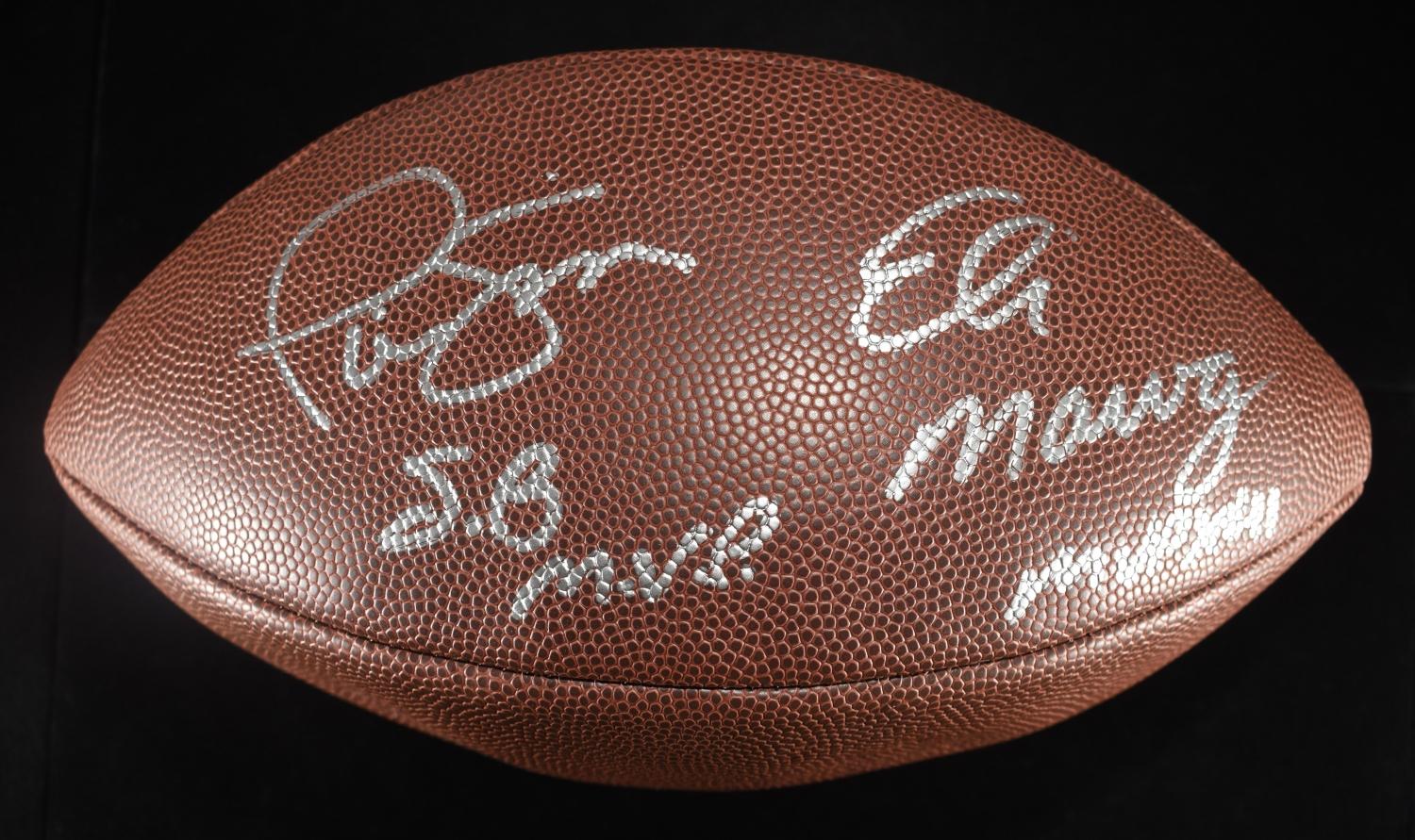 ELI MANNING/PHIL SIMMS SIGNED FOOTBALL & CARD