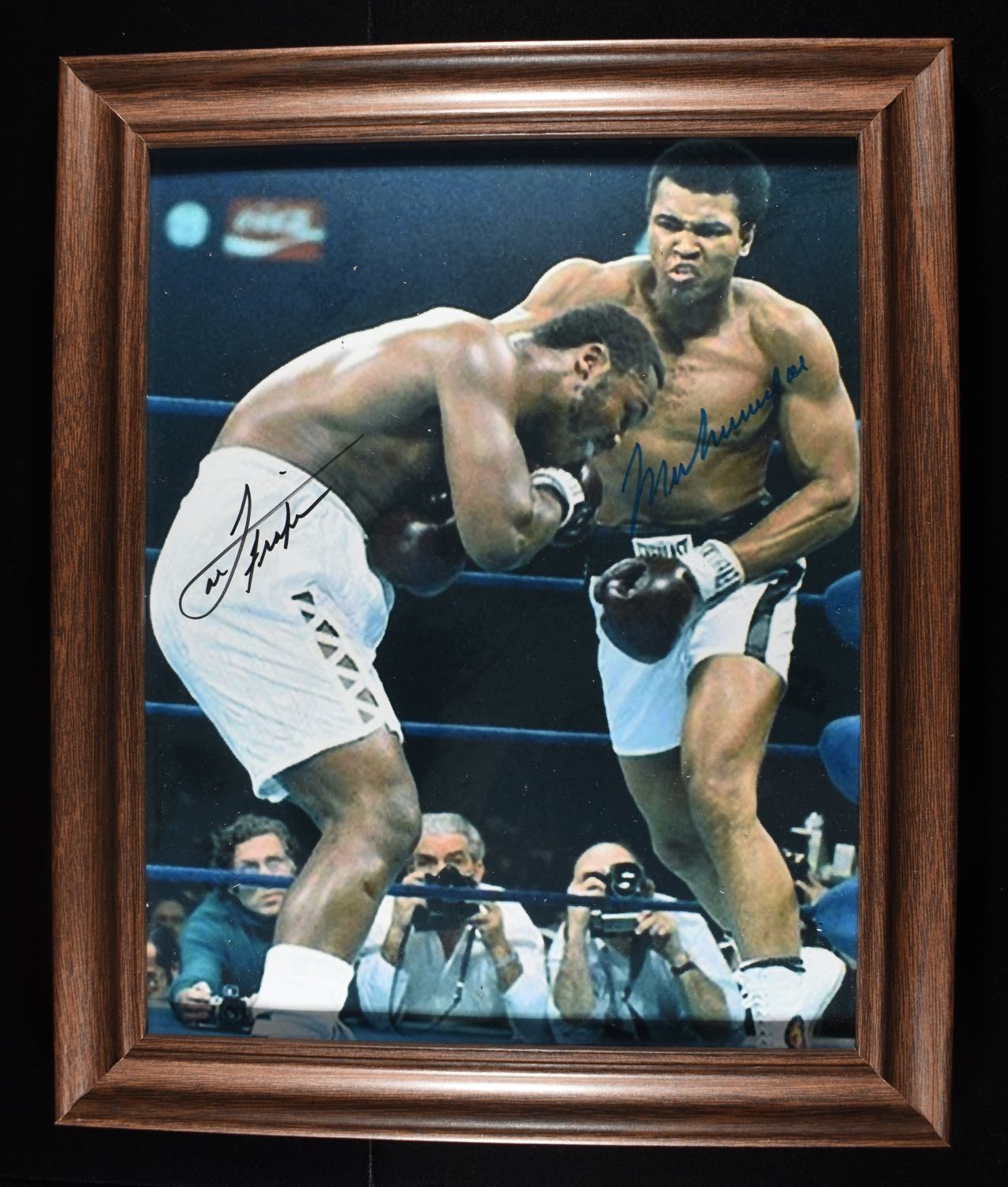 FRAZIER/ALI 8X10 SIGNED PHOTO W/COA