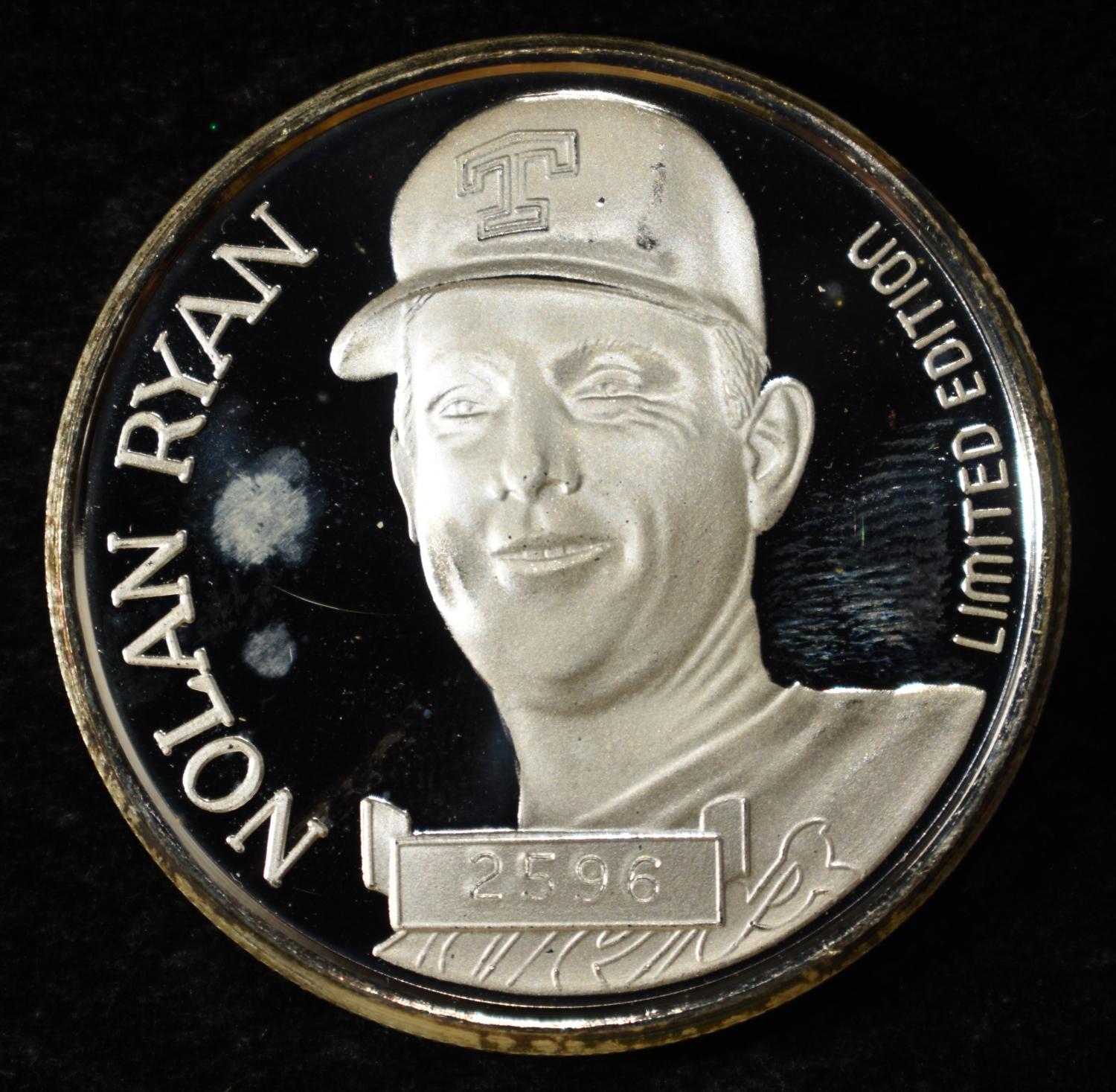NOLAN RYAN 1 OZ .999 SILVER ROUND