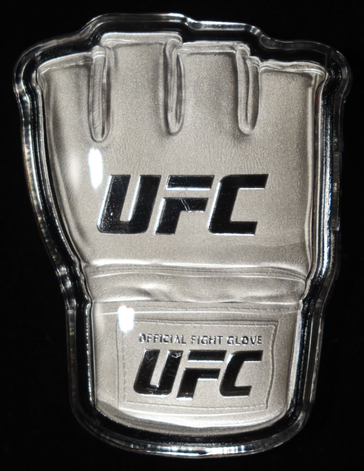 2024 NIUE SILVER 1OZ UFC GLOVE IN BOX