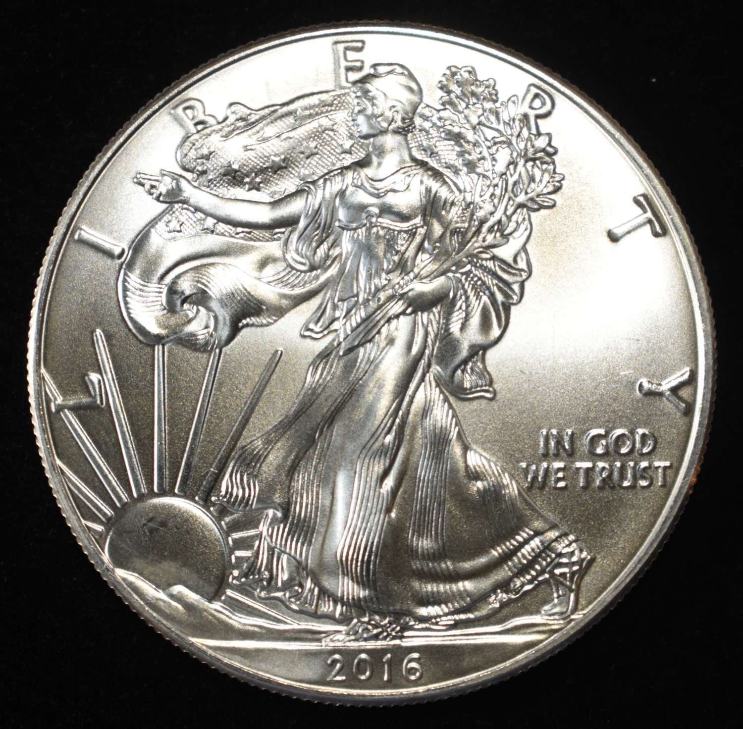 2016 AMERICAN SILVER EAGLE