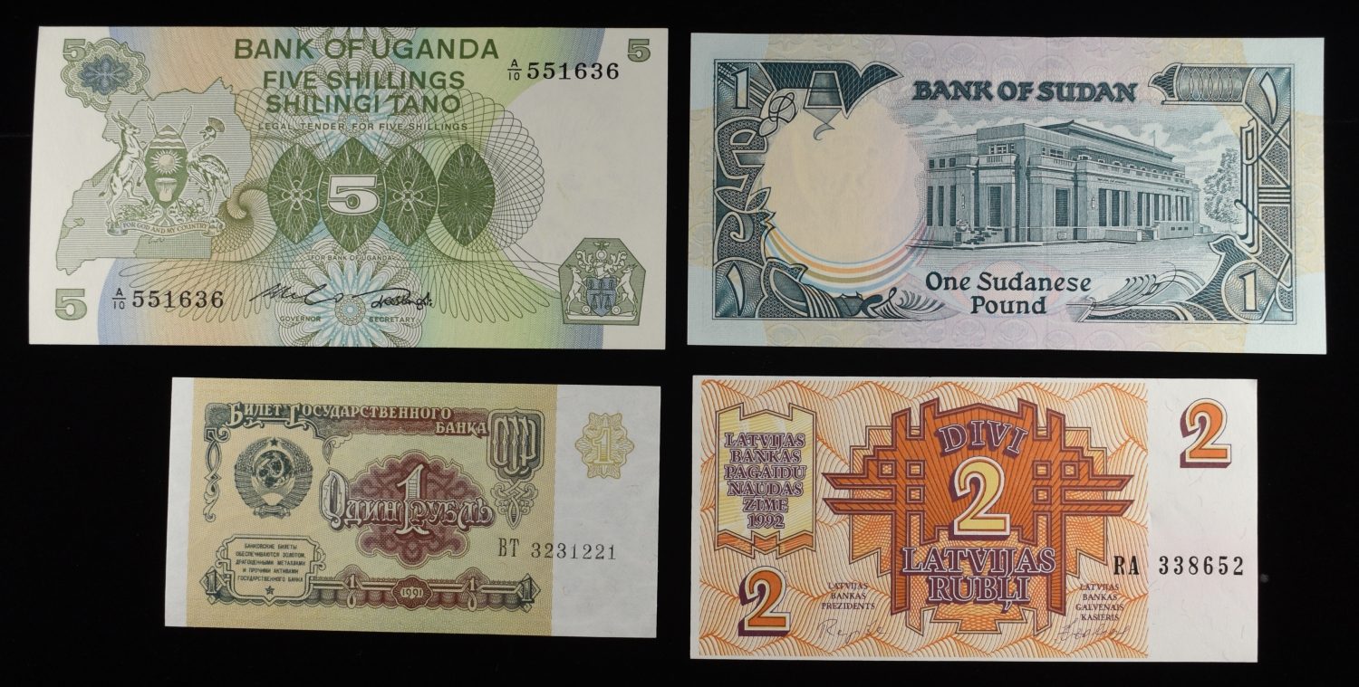 FOREIGN BANK NOTES LOT