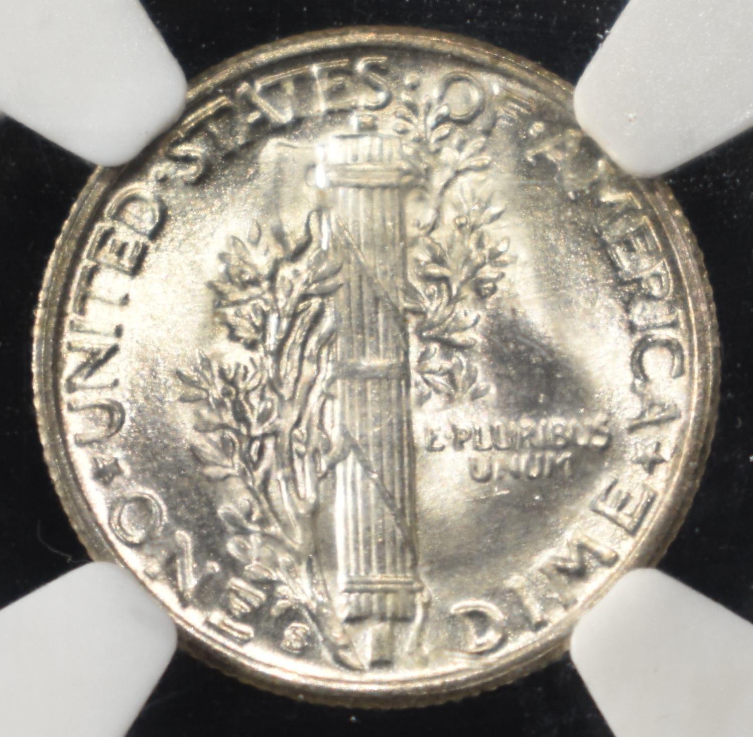 1945-S MERCURY DIME NGC MS66
