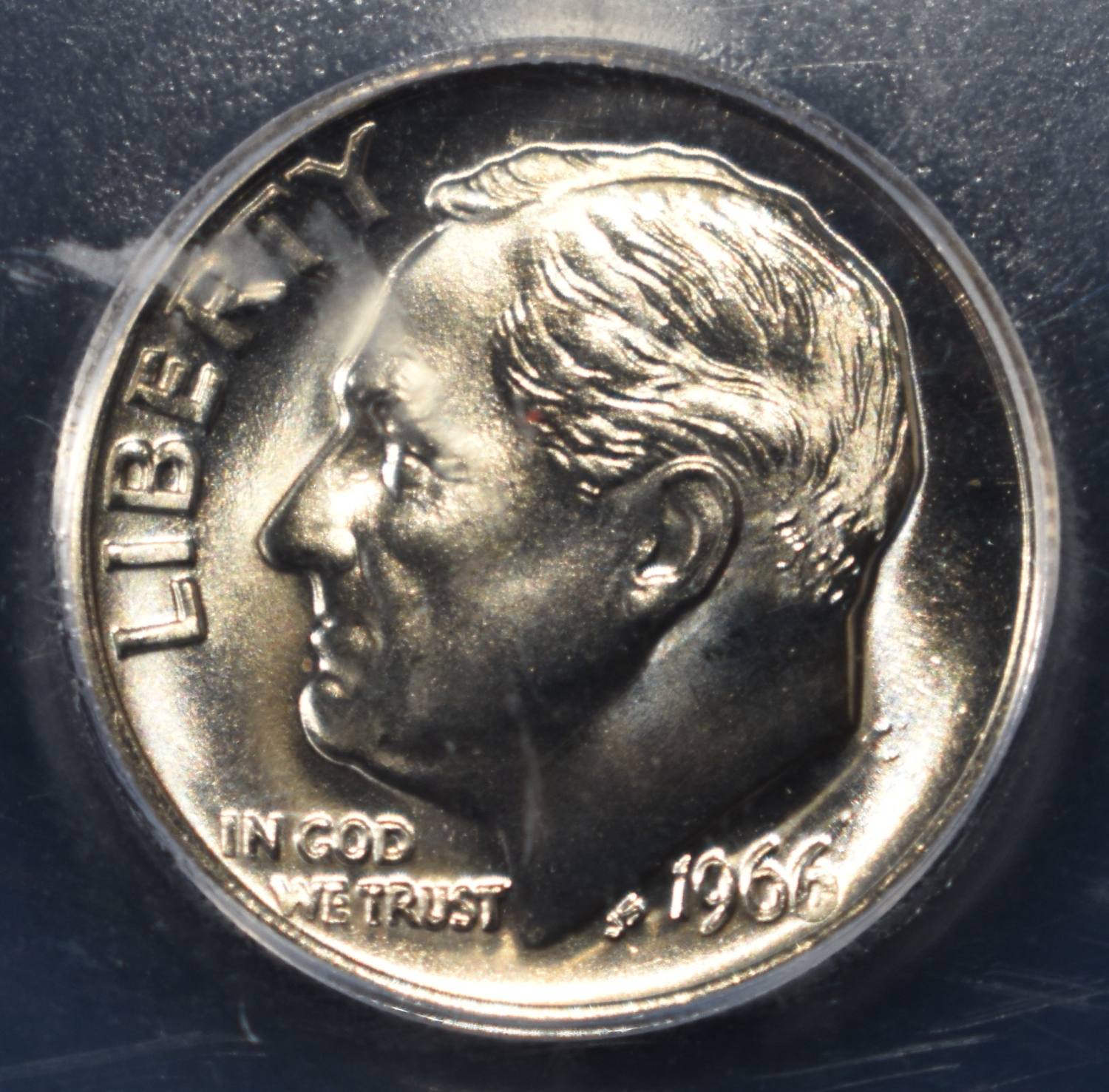 1966 ROOSEVELT DIME ICG MS68