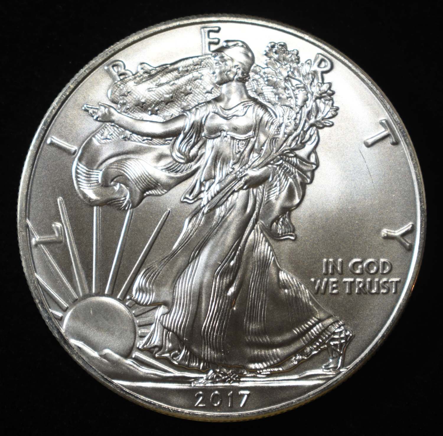 2017 AMERICAN SILVER EAGLE