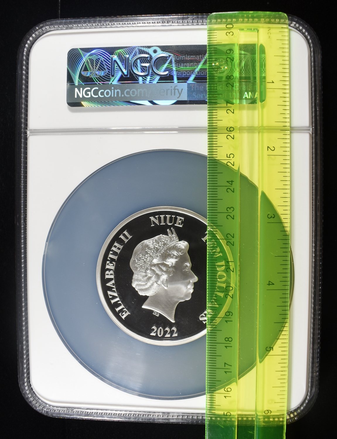 2022 3 OZ $10 NIUE DC COMIC NGC PF70 ULTRA CAMEO