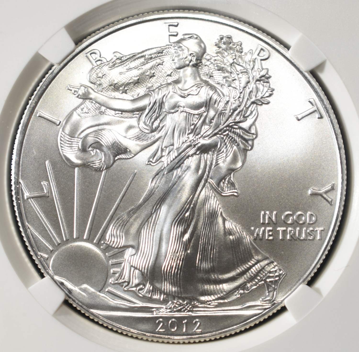2012 AMERICAN SILVER EAGLE NGC MS69