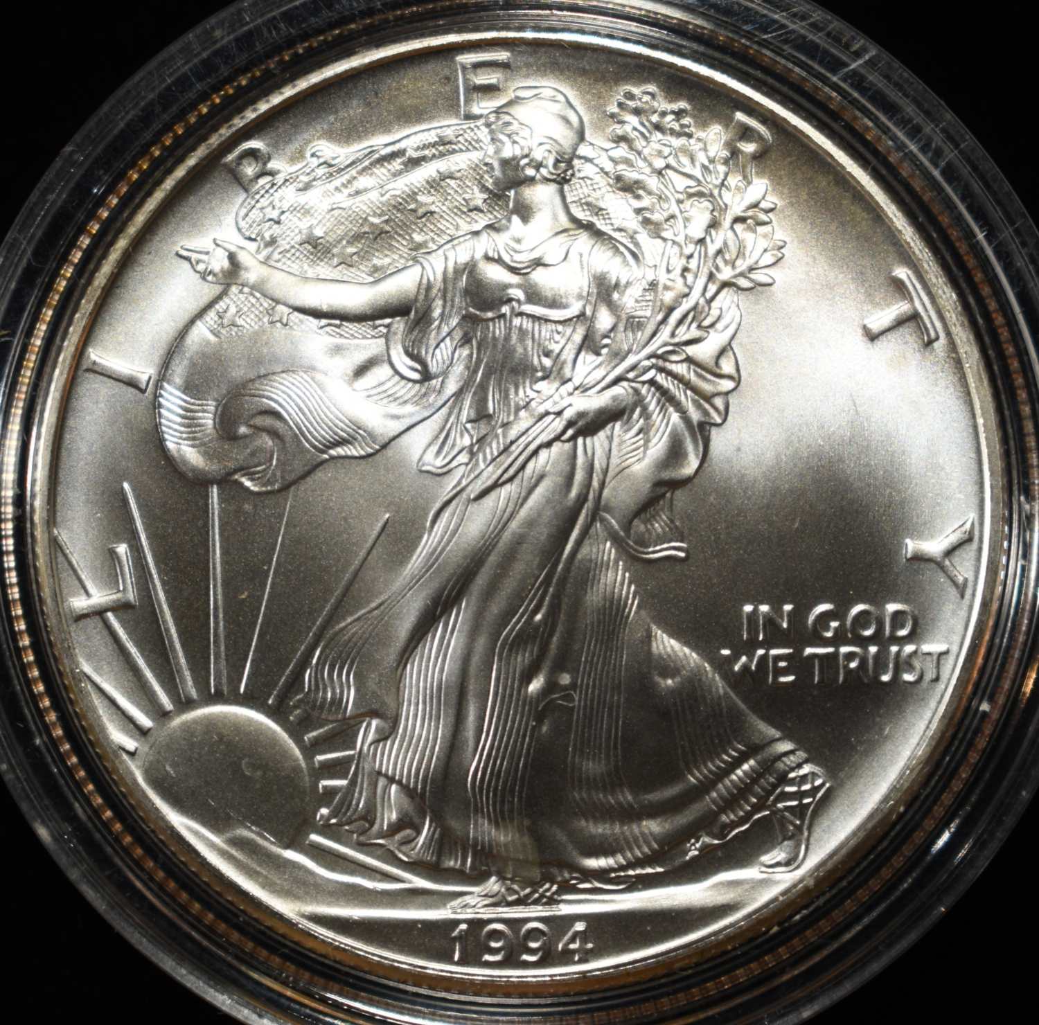 1994 AMERICAN SILVER EAGLE