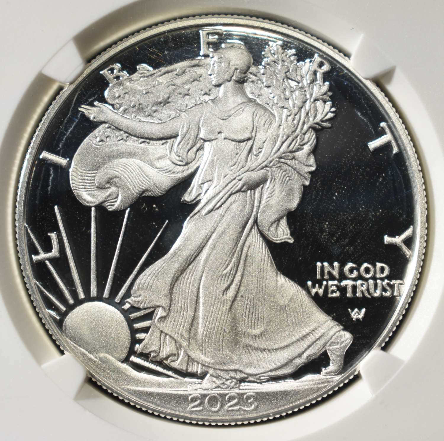 2023-W AMERICAN SILVER EAGLE NGC PF70 ULTRA CAMEO