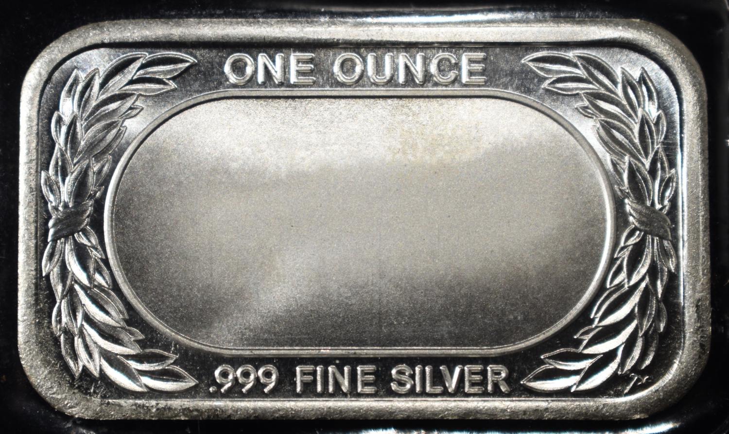 FLAG 1 OZ .999 SILVER BAR