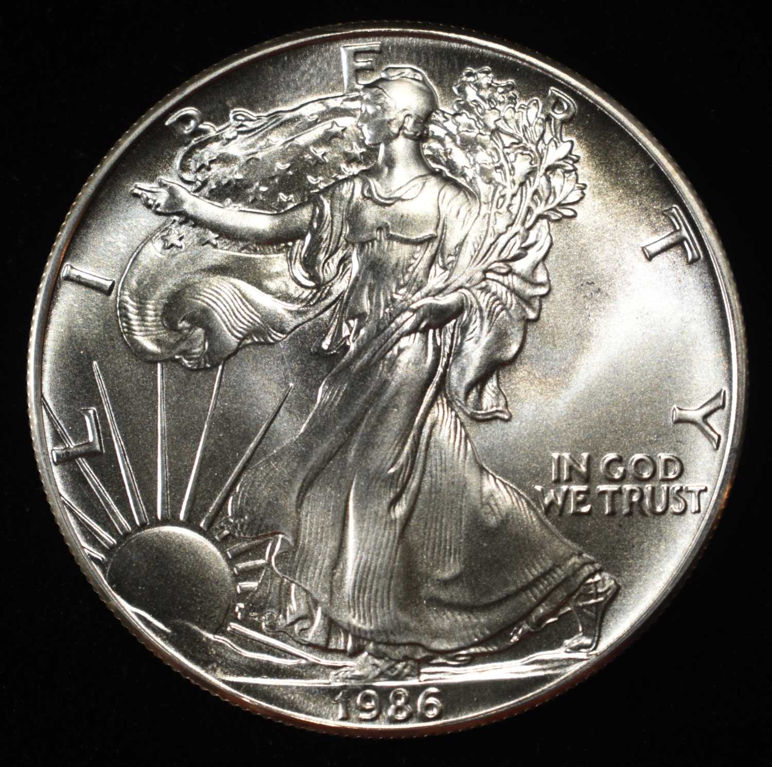 1986 AMERICAN SILVER EAGLE