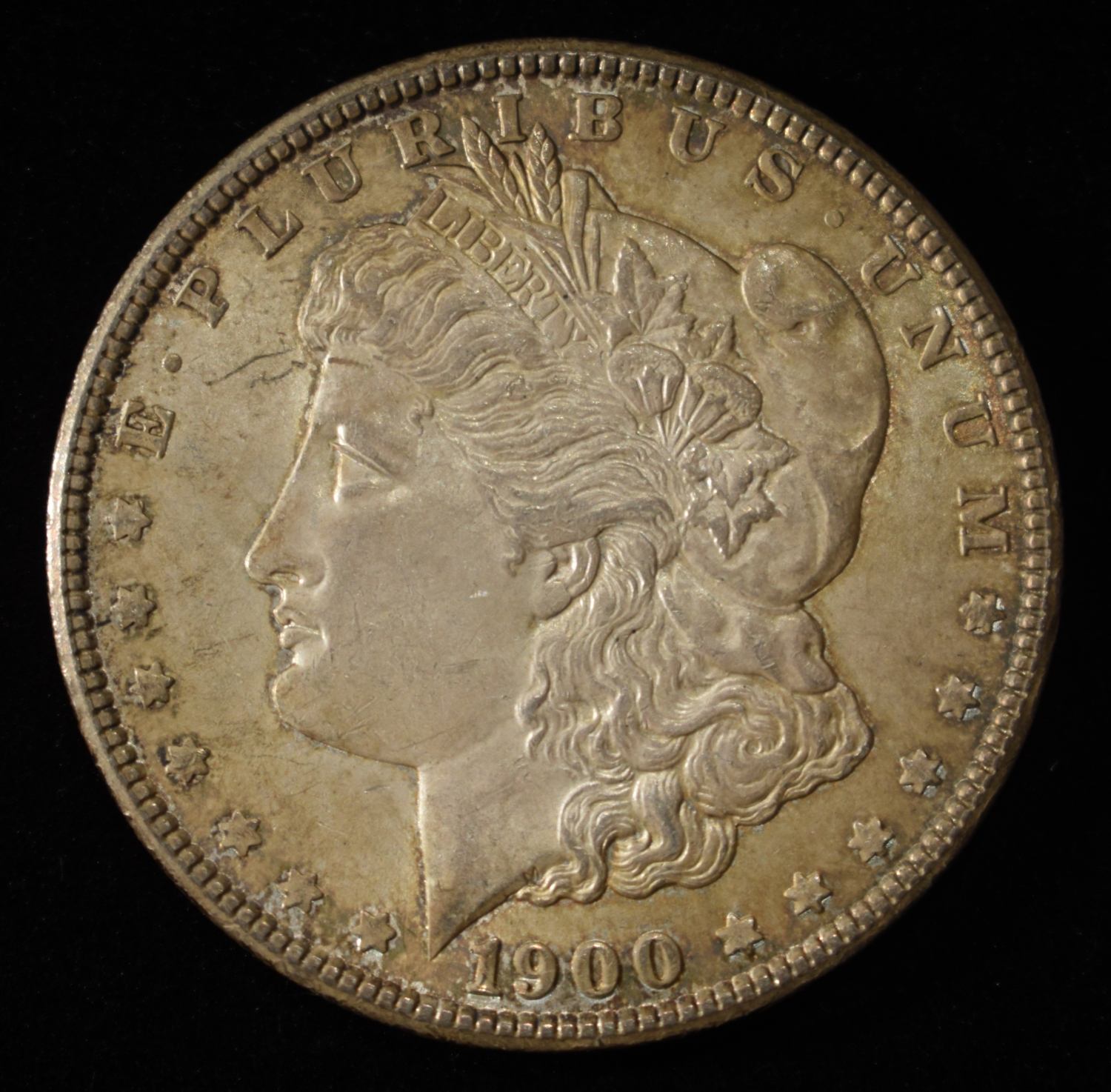 1900 MORGAN DOLLAR